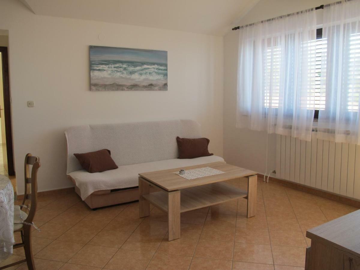 Apartmani Stille Karlobag Exterior foto